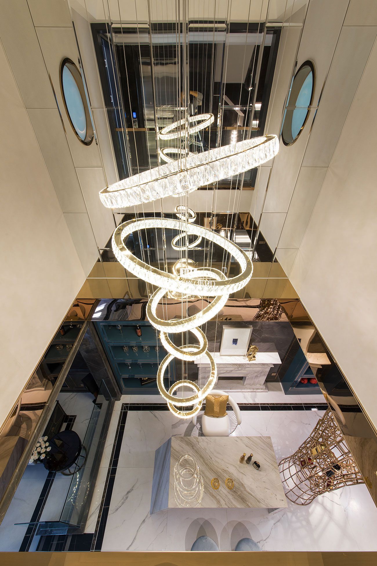 1555905028818990.jpg 王新勇-公园1903-胡-79.jpg