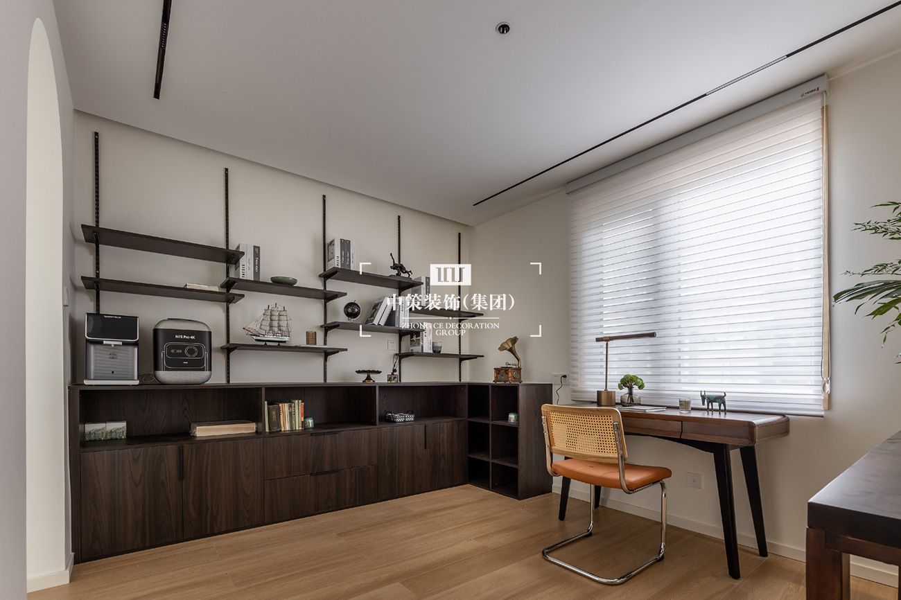 1736408871230282.jpg 刘宇鹏-白云巷-9.jpg